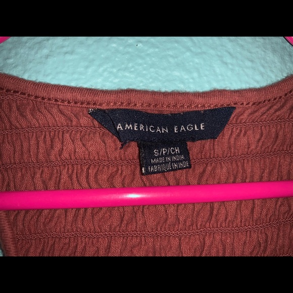 American eagle cute crop shirt! - Picture 3 of 4